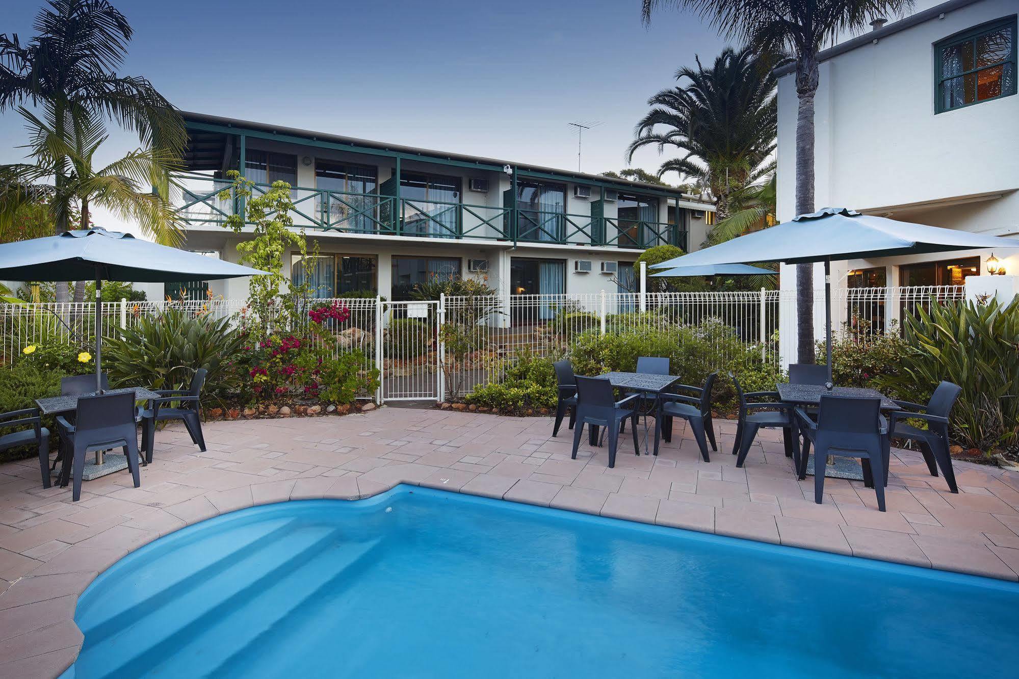 Windsor Lodge Perth Exteriör bild